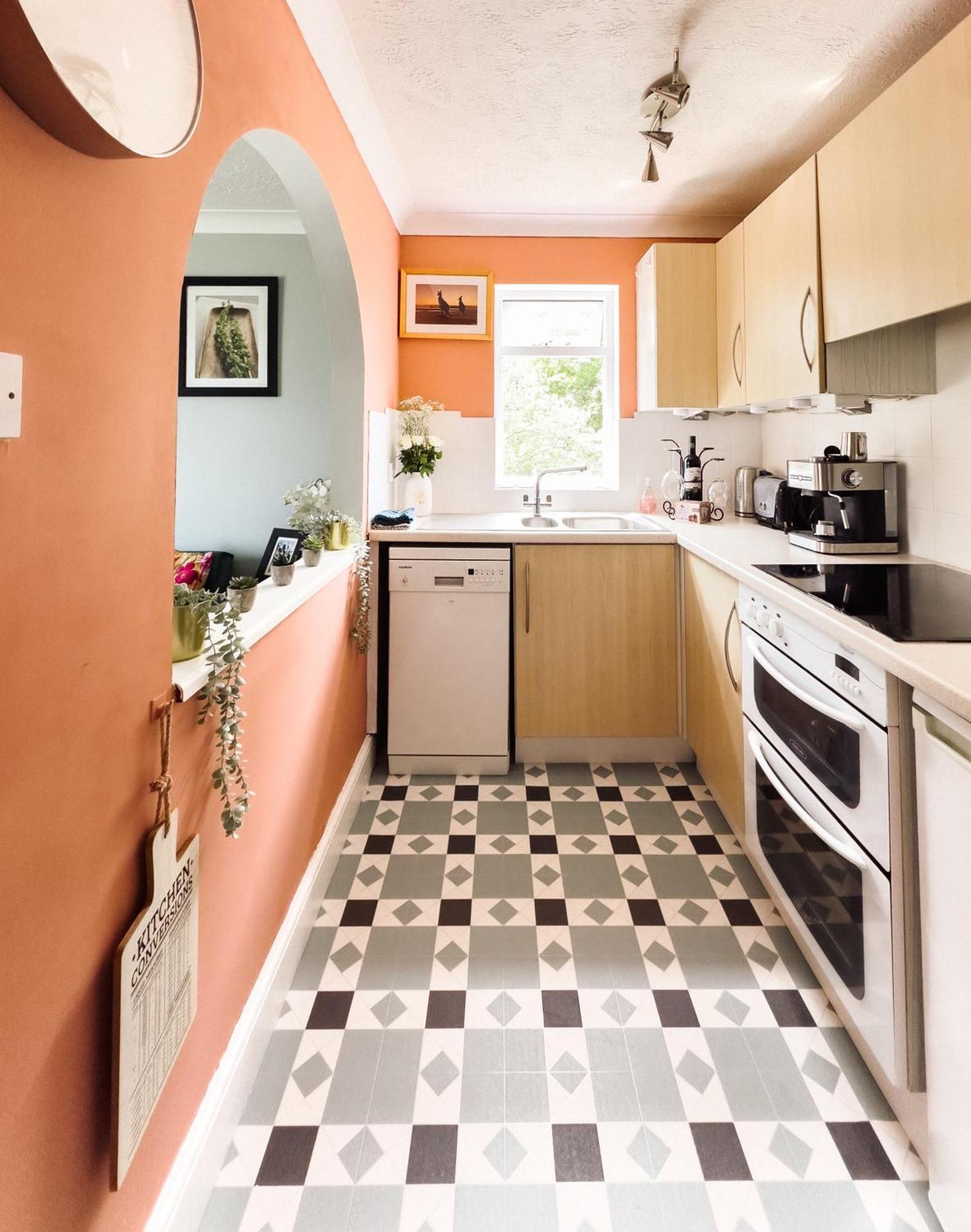 Beautiful Apartment In Guildford With Parking Send Buitenkant foto
